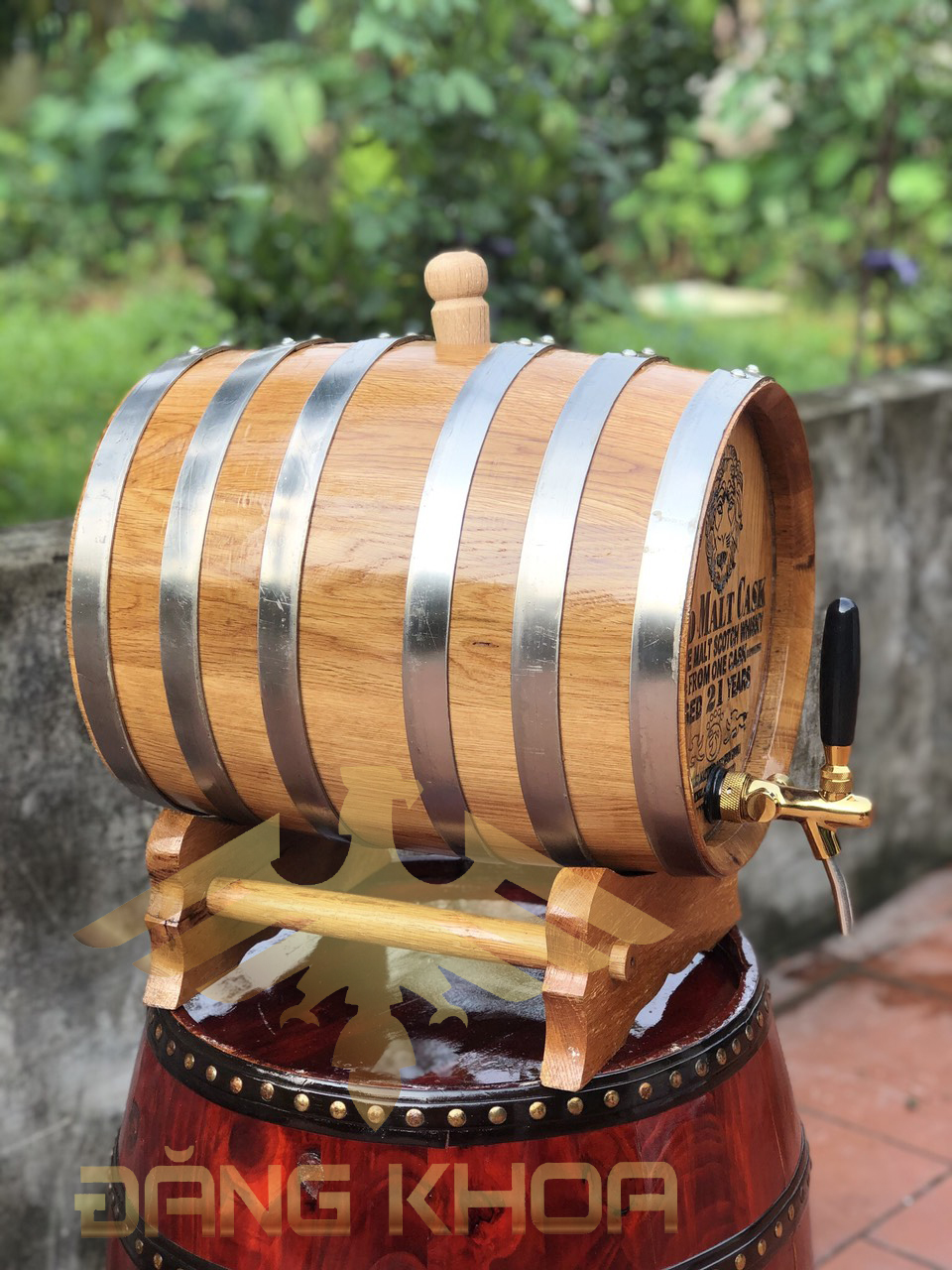 Các sản phẩm thùng ngâm rượu gỗ sồi cao cấp 